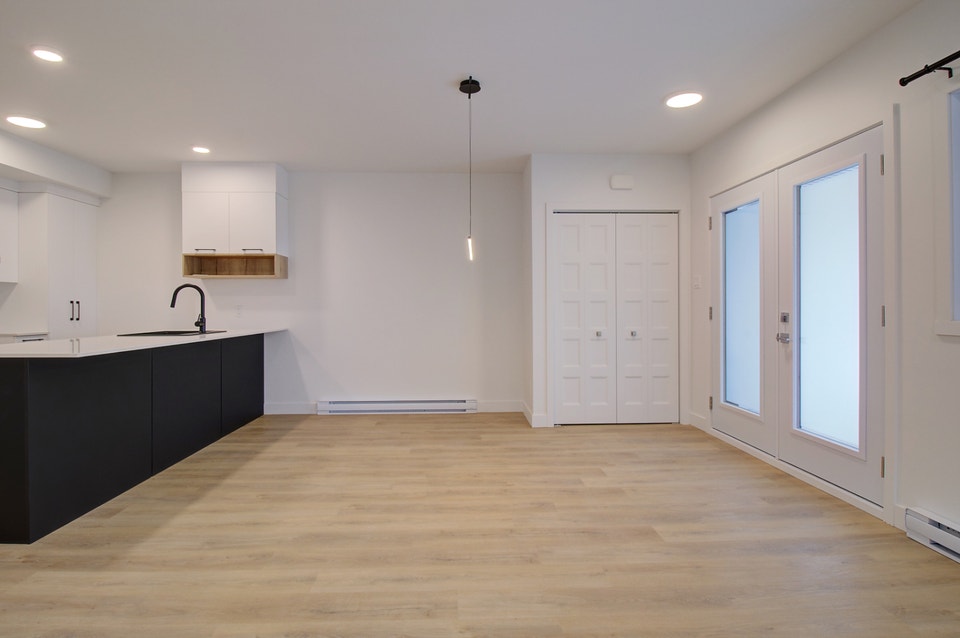 Appartement à louer - Magog - Bord de la rivière 5