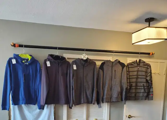 Men's/ Boys Under Armour Clothes in Kids & Youth in Mississauga / Peel Region - Image 3