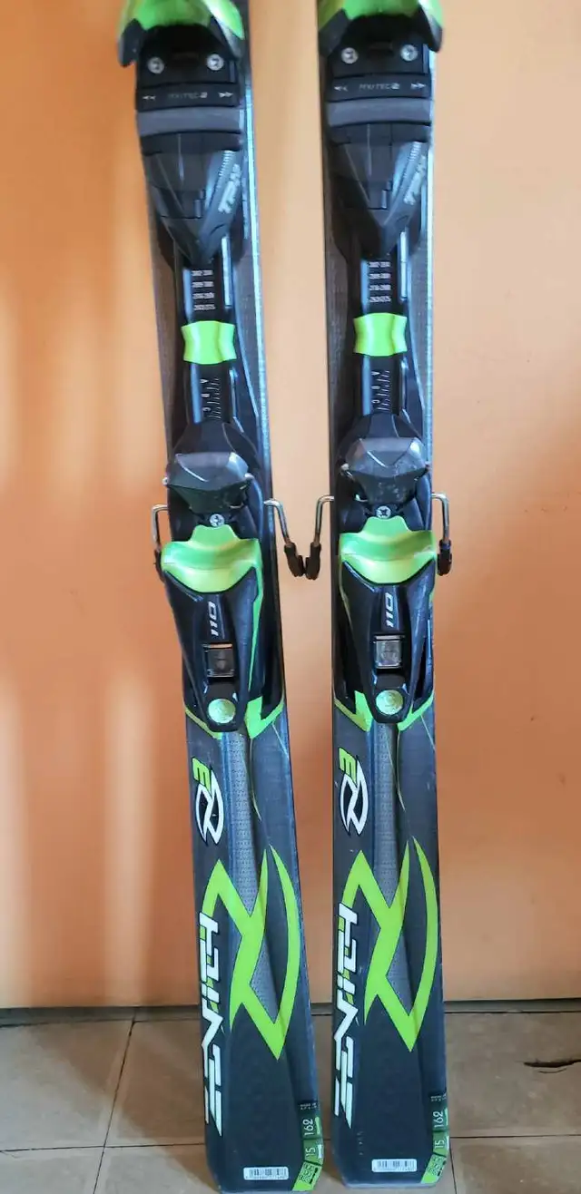 Skis alpin*Rossignol Zenith Z3* fixations Rossignol TPI2 -162 cm in Ski in City of Montréal - Image 7