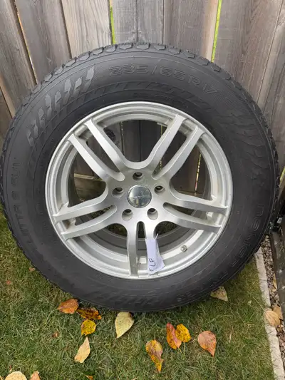 4 Studded Nokian Hakkapeliitta 9 on core racing rims off my 2017 Acura RDX ( now traded in) No fills...