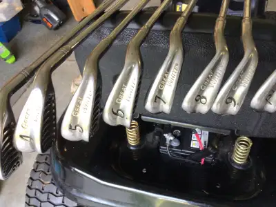 IRON SET. GREAT WHITES  BY SIMMONS, View more