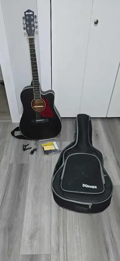 Donner 41" Guitar, View more