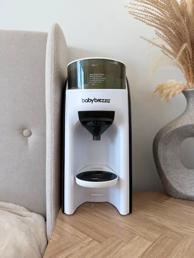 Baby Brezza Formula Dispenser Machine  in Other in Delta/Surrey/Langley - Image 2