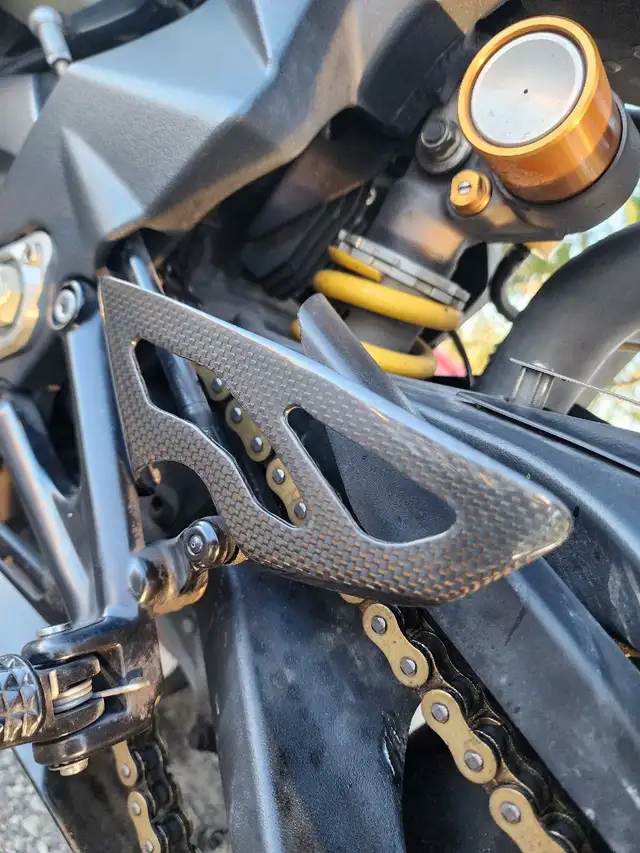 2007 Triumph Daytona in Sport Bikes in Calgary - Image 6