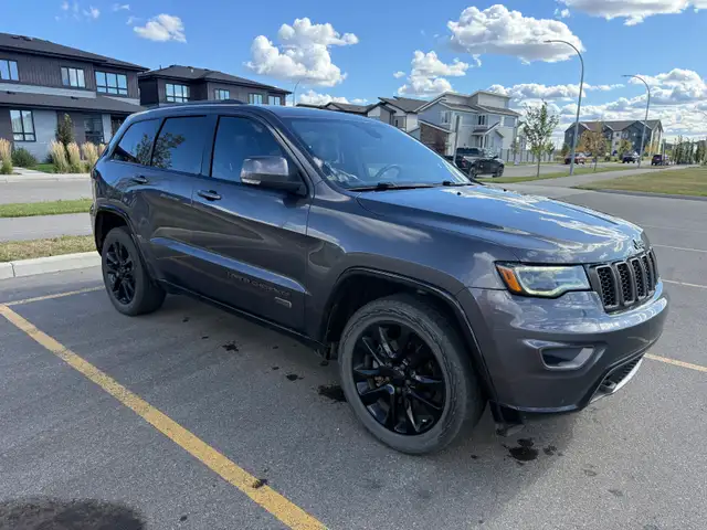 2016 Jeep Grand Cherokee 75th Anniversary Limited