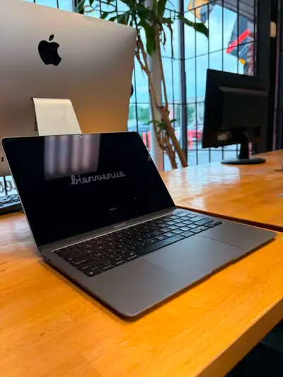 APPLE MACBOOK AIR M1, View more