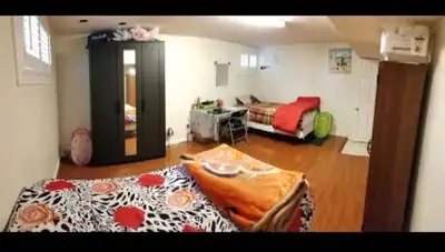 shared room rent only for female