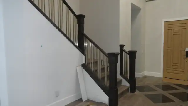 INTERIOR RAPTOR RAILINGS62864359418113121
