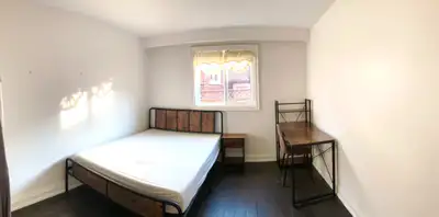 Nice room big windows avail Jul, Cent Etobicoke, near airport