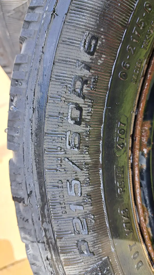 Roue / Jante 16 pouces avec pneus hiver Good Year Nordic in Tires & Rims in Longueuil / South Shore - Image 7