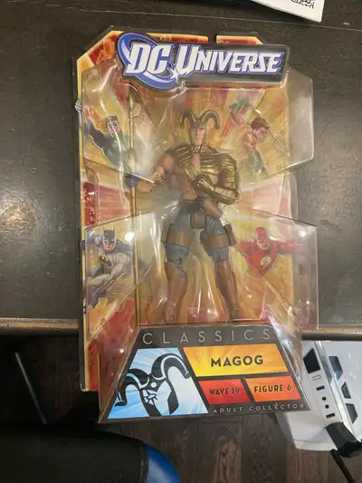 Dc universe classics Magog, View more