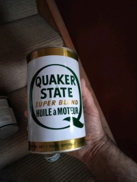 Some of our best oil cans, Quaker State Canadian