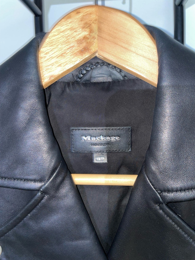 Mackage Baya Leather Jacket XS in Women's - Tops & Outerwear in Edmonton - Image 4