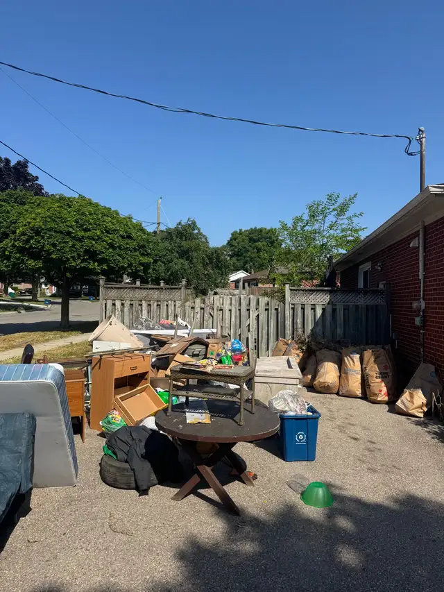 Junk removal and moving help503559742387671040