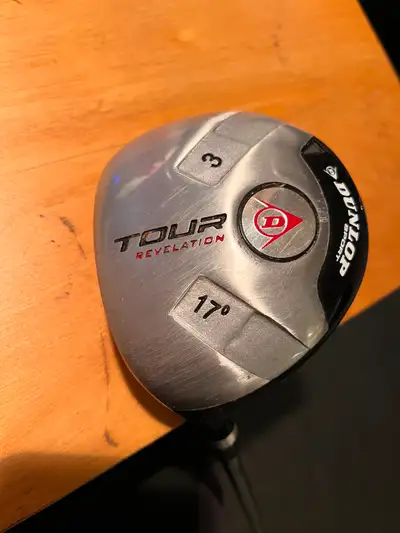 3 Wood Dunlop Tour Revelation 17 Degree Left Handed steel shaft