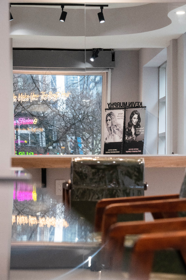 Looking for Hairdressers in Asian hair salon in Hair Stylist & Salon in City of Toronto - Image 2