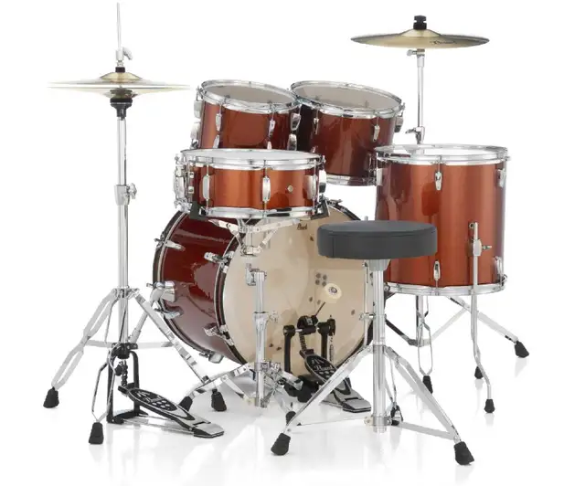drum set in Drums & Percussion in City of Montréal - Image 2