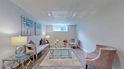 Renovated, spacious 1 bedroom with 1 upgraded washroom