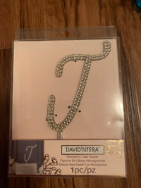 new in box David Tutera letter J cake topper