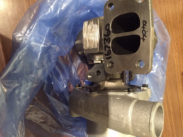 New Cat turbo charger OR6744 New  still in box in Heavy Equipment Parts & Accessories in Edmonton - Image 3