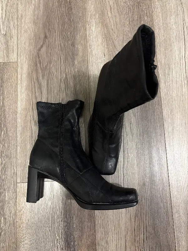 Women’s Dress Boots in Women's - Shoes in Calgary - Image 4