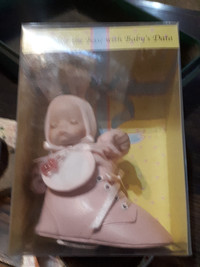 Baby Shoe Doll Musicbox Unopened