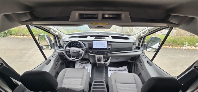 ⚡ Transfert de bail — Ford E-Transit 2025 ÉLECTRIQUE | 123 km — photo 5