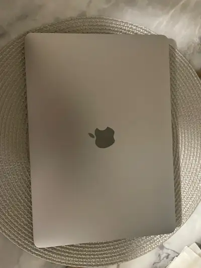 MacBook Air 2020, View more