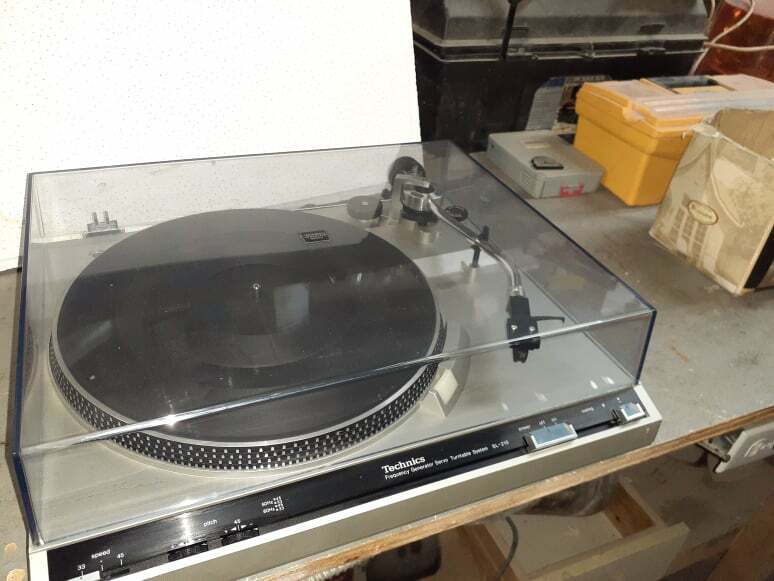 Table tournante Technics SL210 Chaînes stéréo Sherbrooke Kijiji