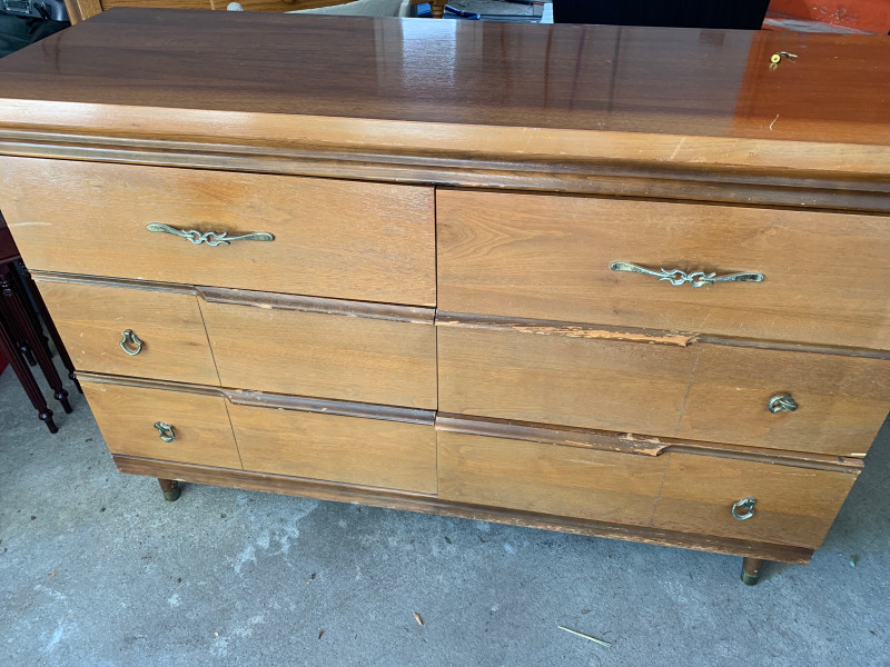 Dresser with mirror Dressers & Wardrobes London Kijiji