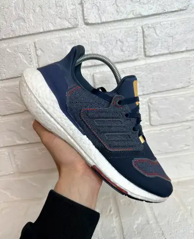 200 ads for adidas ultraboost in All Categories in Canada Kijiji Marketplaces
