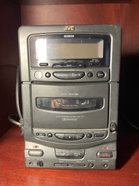 small JVC stereo with speakers =