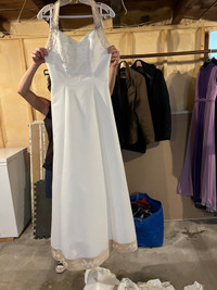 Wedding Dress - size small (4-6)