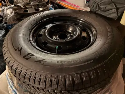 Kit neuve hiver Jeep Wrangler ou Gladiator monter avec pneus Hiver bridgestone blizzak 32.1 pouces L...