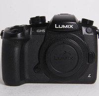 Panasonic GH5