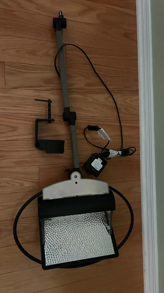 Desk Lamp552938188739061761