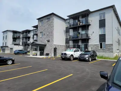 1 and 2 BED - RUSSELL