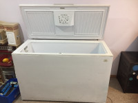 Kenmore chest freezer 17 cubic feet
