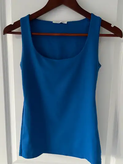Zara women's top size S, View more
