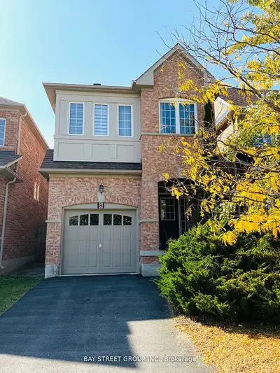 4 bed 3 bath house - Rutherford and Dufferin