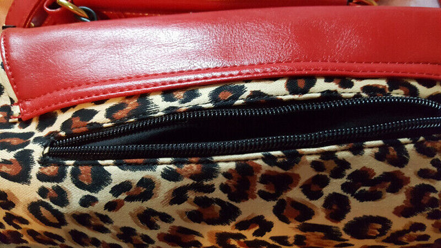 Brand New Red Leopard  Purse. in Women's - Other in Thunder Bay - Image 3