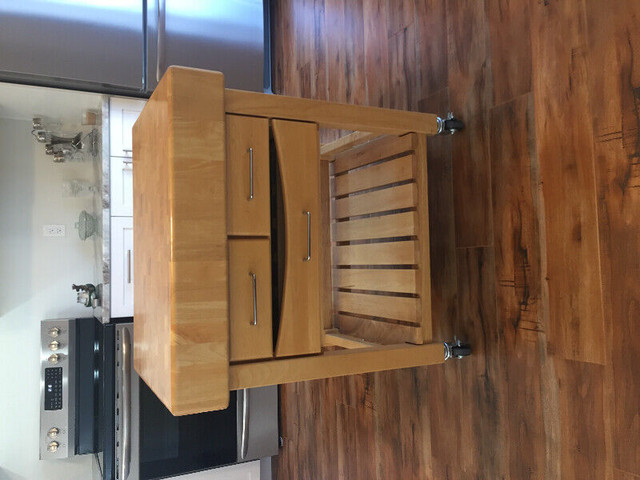 Solid maple butcher block in Other in Timmins - Image 2