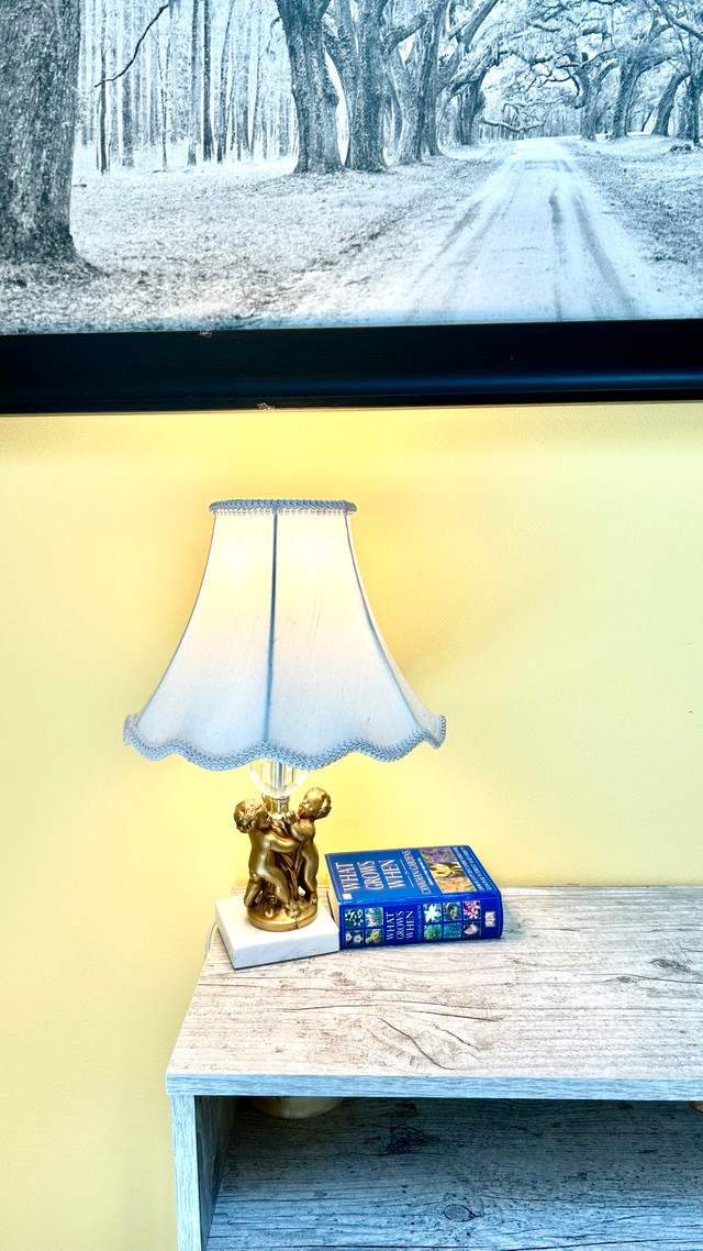 smal lamp in Other in Muskoka - Image 2