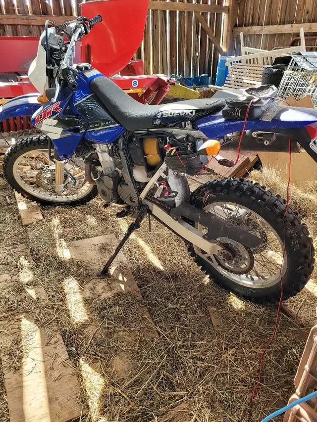Drz400s suzuki in Dirt Bikes & Motocross in Kawartha Lakes - Image 2