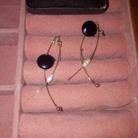 *10k Retro Solid Gold Water pearl/onyx  Earrings