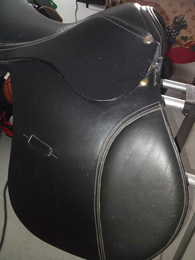 Real Leather English Saddle (New) in Other in Yarmouth - Image 3