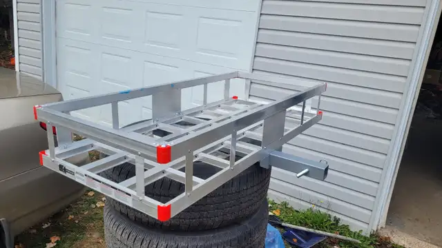 Brand new ERICKSON CARGO CARRIER 100.00 in Heavy Equipment Parts & Accessories in Moncton - Image 2