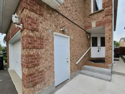 Shared room available in a clean, well-maintained master bedroom of a house. Currently occupied by o...