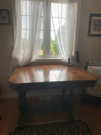 Mahogany Dinning Room hutch and table and four chairs, View more