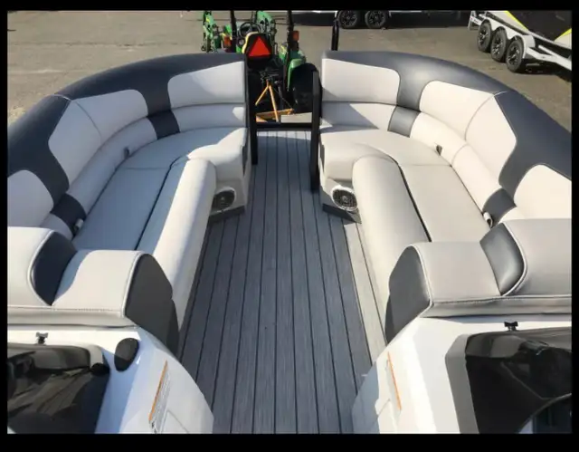 2021 Montara Surf Boss in Powerboats & Motorboats in Regina - Image 12
